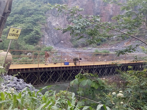 貝雷片式便橋